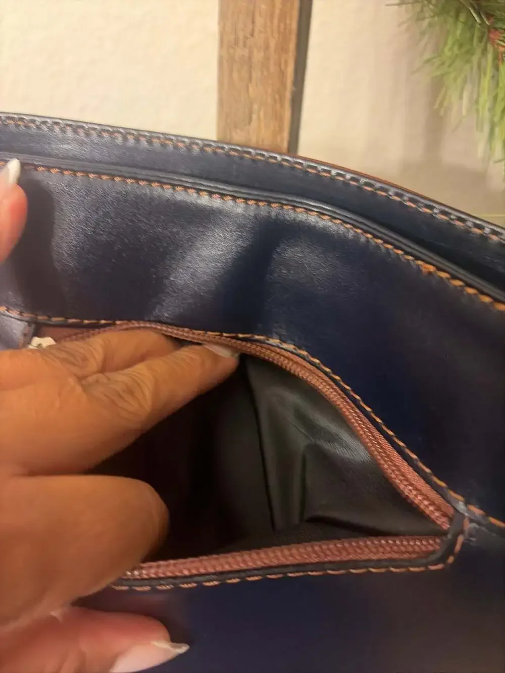 Vera Pelle Two-Tone Navy and Brown Leather Crossbody Bag Made in Italy